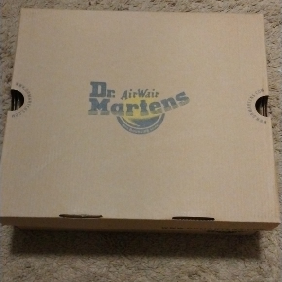 NIB Dr. Martens 1460 Serena Collar Combat Boots - Picture 6 of 11